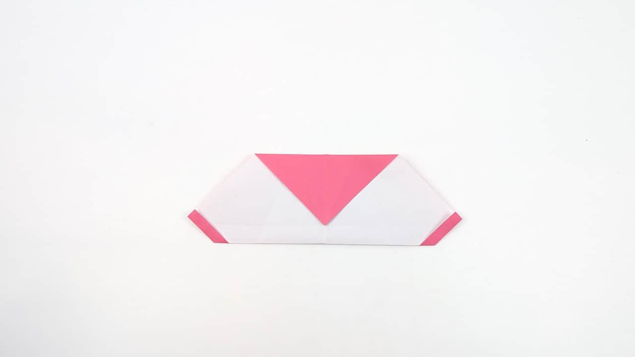 You now have a standing profile shape. The head should be at the top.